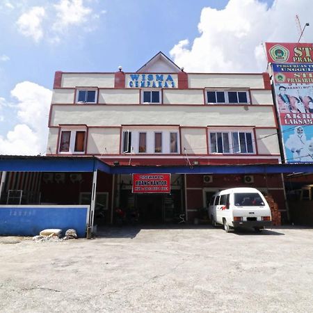 Wisma Cempaka 2 Syariah Hotel Parit  Exterior photo