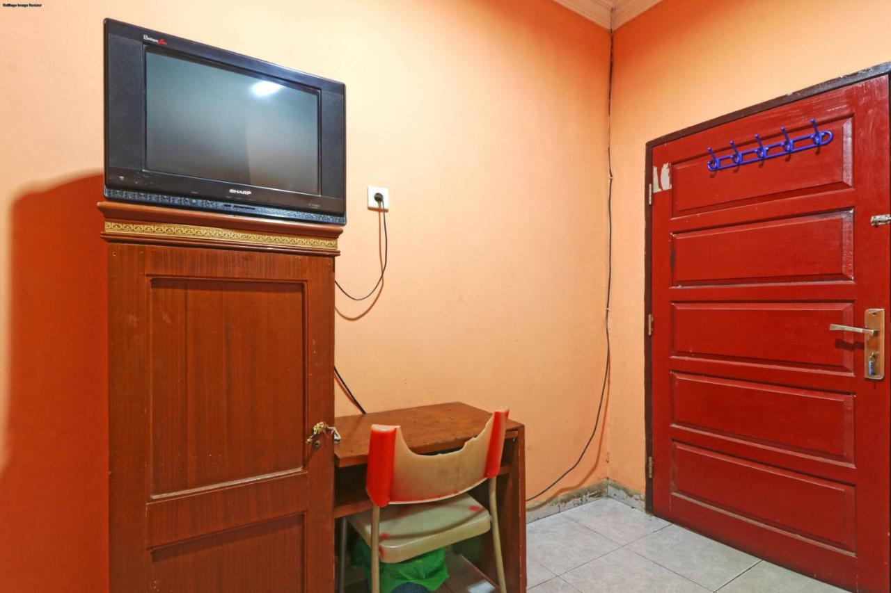 Wisma Cempaka 2 Syariah Hotel Parit  Exterior photo